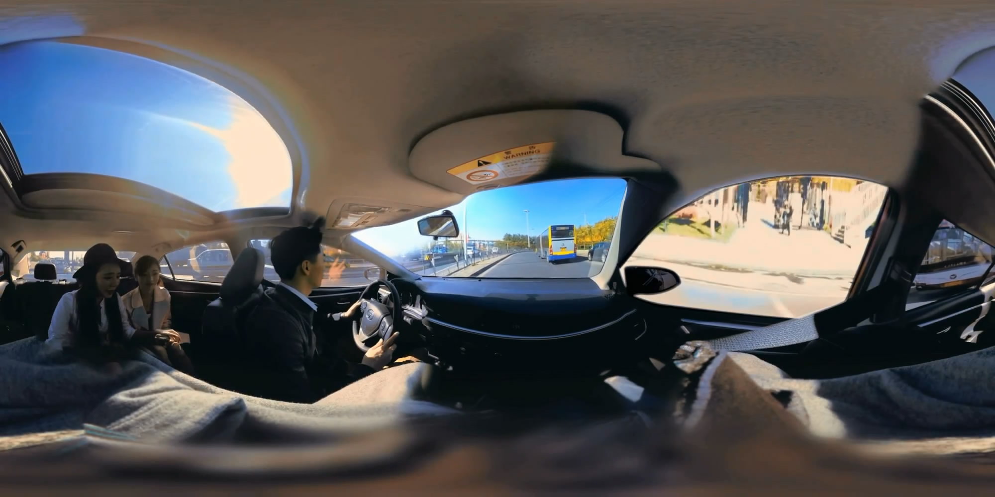 丰田模拟试驾VR体验